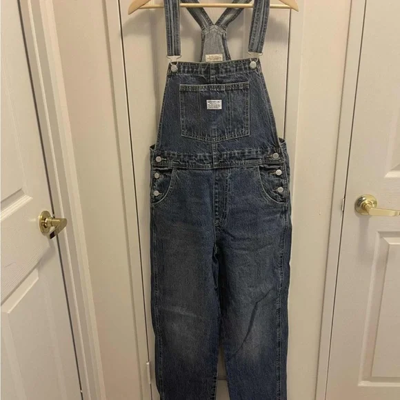 Pantone Blue Sneakers Womens Size 7 - Picture 9 of 10